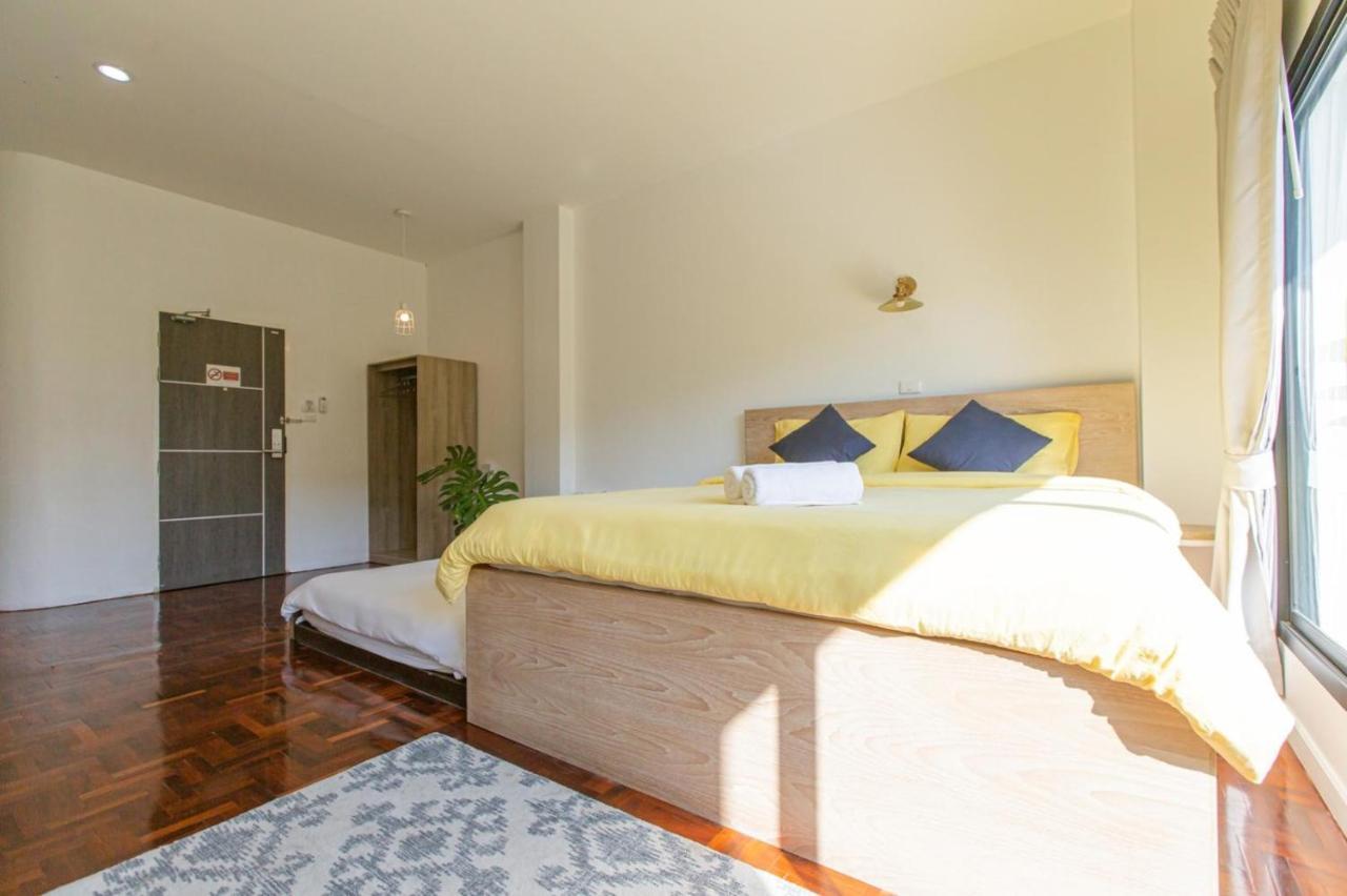 The Little Siri Otel Chiang Mai Dış mekan fotoğraf